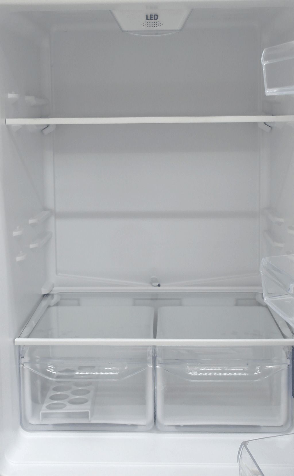 Морозильные полки купить. Холодильник Индезит 4160w. Двухкамерный холодильник Индезит ds4160w.